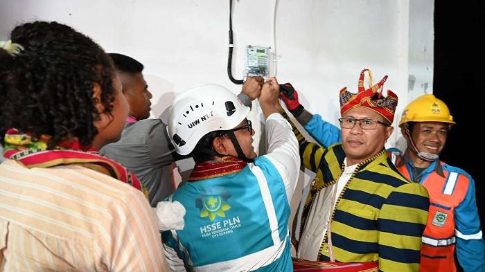 Ketika Mimpi Warga Fatunaus NTT Akan Cahaya Listrik Selama 80 Tahun Jadi Kenyataan