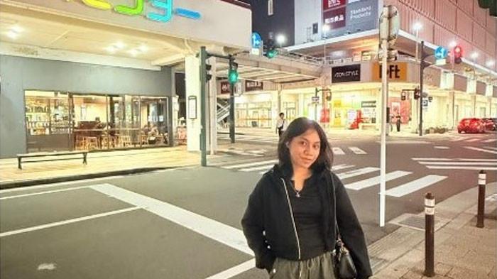 DI JEPANG - Christina Kewa Liku, mahasiswi ITB STIKOM Bali asal Flores Timur sedang kuliah sambil kerja di Grand Niigata Hotel, Jepang.