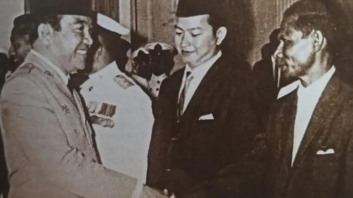 Pahlawan Nasional Baru Diumumkan Sebelum 10 November, Akan Ada Nama Frans Seda?