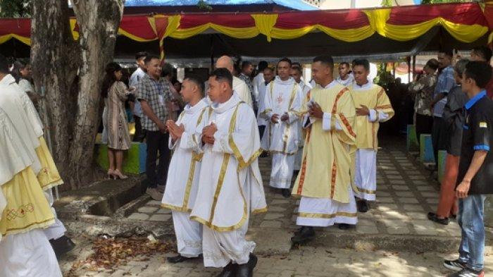 Berikut Nama-nama 30 Frater yang Ditahbiskan Menjadi Diakon oleh Uskup Atambua