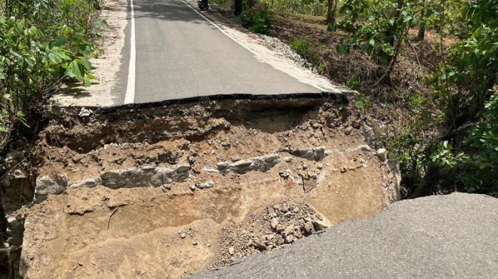 Jembatan Penghubung Antardesa di Tasifeto Timur-Belu Putus, Akses Warga Lumpuh