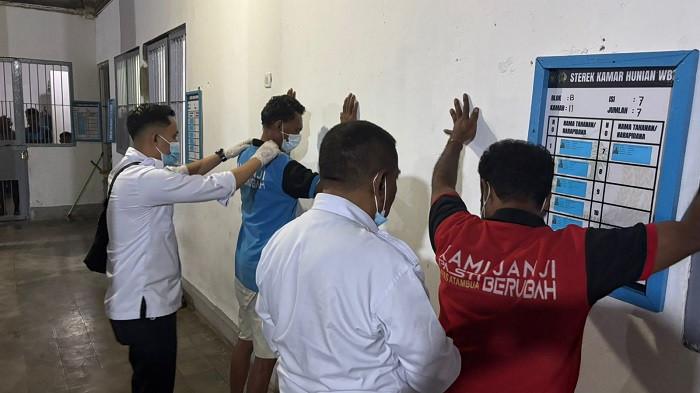 LAPAS ATAMBUA 21