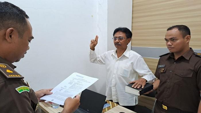 Kejari Sabu Raijua Periksa Mantan Plt. Bupati Sabu Raijua Terkait Dugaan Korupsi Garam Curah