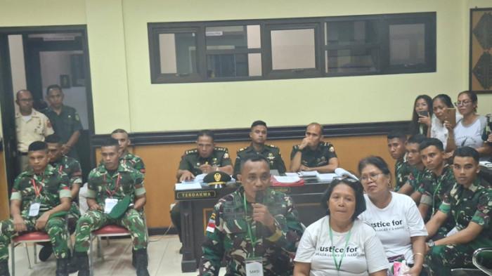 Diduga Lakukan Pembiaran, Orang Tua Prada Lucky Minta Hakim Hadirkan Komandan Batalyon Sebagai Saksi