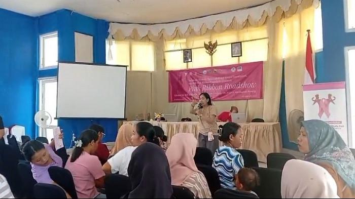 Ibu Rumah Tangga di Labuan Bajo Ikut Pemeriksaan Kanker Payudara Gratis