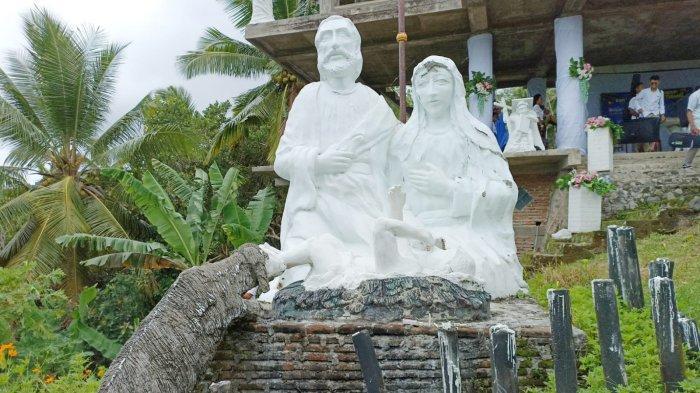 REPLIKA BETLEHEM NELLE- Patung Kelahiran Yesus di Replika Betlehem Nelle, 25 Desember 2022.