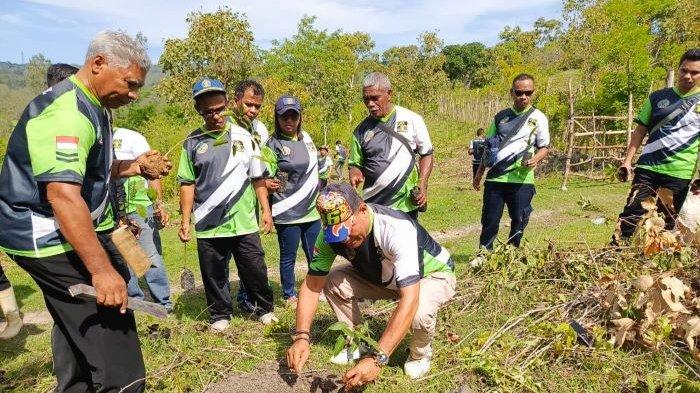 Dukung Program pemerintah, Pegawai Rutan Kelas IIB SoE Tanam 1.500 Anakan Pohon
