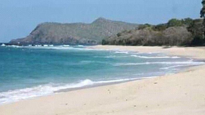 Pesona Pantai Mingar, di Desa Pasir Putih, Kecamatan Nagawutung, Kabupaten Lembata, Nusa Tenggara Timur yang sangat memanjakan mata.