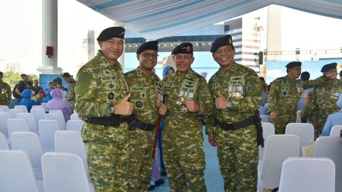 Kanan-kiri: Gubernur ALL (kini Panglima Koarmada III) Laksda TNI Dato Rusman SN, Wadan Kodiklat TNI, Marsda TNI Bambang Gunarto,  Deputi Kebijakan dan Strategi Keamanan Laut Bakamla RI Laksda Didong Rio Duta, dan Kabadiklat Kemhan Mayjen TNI Ketut Gede Wetan Pastia, saat peringatan HUT ke-80 TNI 5 Oktober 2025 di Monas, Jakarta.