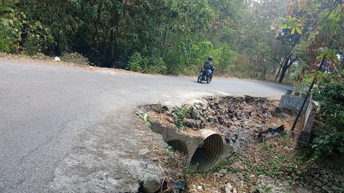 Anggota Dewan Desak Pemkot Kupang Perhatikan Infrastruktur Jalan dan Jembatan di Bello