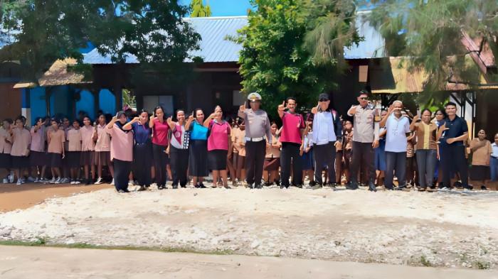 Satlantas Polres Rote Ndao Gelar Police Goes to School di SMP Negeri 2 Rote Selatan