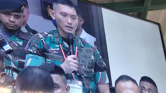 Sidang  Lucky Namo, Terdakwa Sangkal Keterangan Saksi Prada Richard dan Sertu Lalu