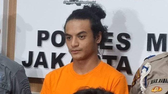 Vadel Badjideh ditetapkan sebagai tersangka di Polres Metro Jakarta Selatan, Jumat (14/2/2025).