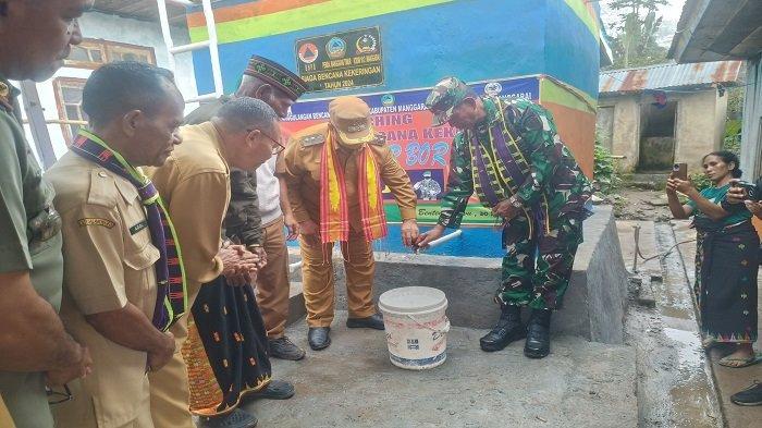 Wabup Matim dan Kasdim Manggarai Resmikan Sumur Bor Siaga Darurat Kekeringan