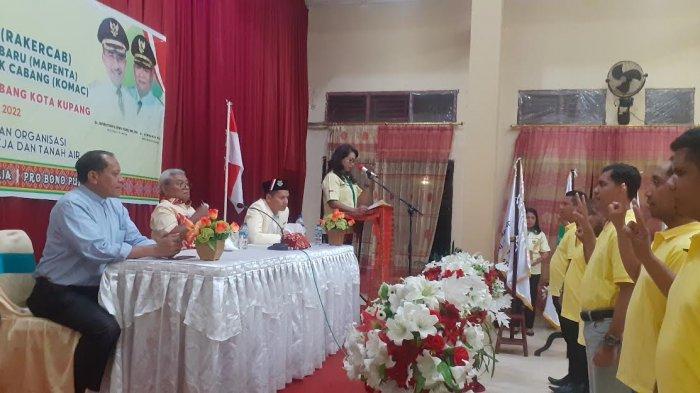 Ketua Pemuda Katolik Komcab Kota Kupang Kukuhkan Anggota Baru dan Pengurus Enam Komac