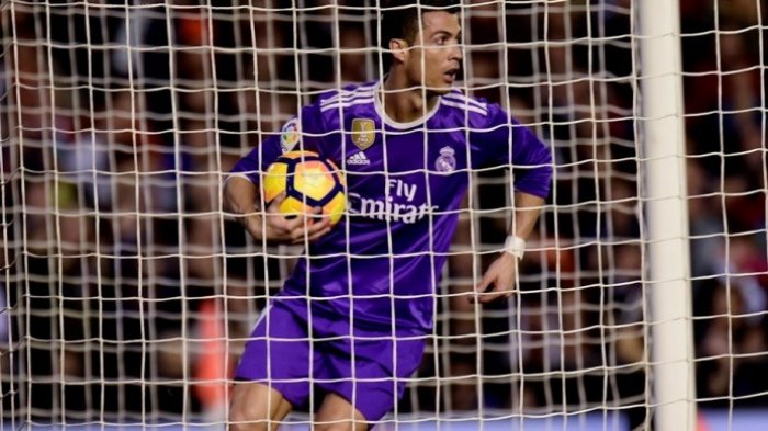 Cristiano Ronaldo: Saya Bikin Gol, Anda Bisa Apa?