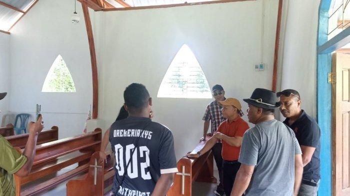 Bupati dan Wabup Ngada Pantau Langsung Kegiatan Rehab Gereja Tua di Riung