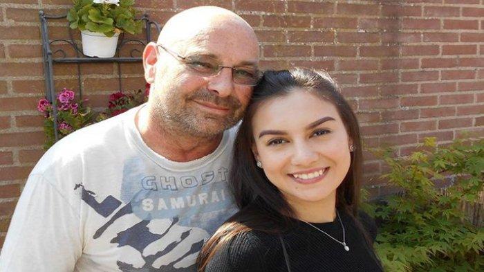 Para Pria, Yuk Tiru Gaya Keren dan Bermuda Ayah Irish Bella, Johan De Beule, Pria Asli Belgia