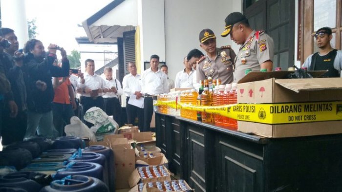 Korban Miras Oplosan Terus Bertambah, Begini Keluhannya
