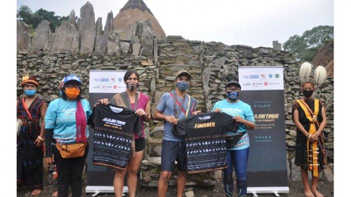 Saat  Kaka Slank dan Istri Lari 12 KM Donasi untuk Anak di Nagekeo, Info