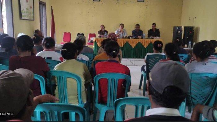 Ketua DPD PAN Ngada Diserbu Ratusan Warga Piga I Dalam Reses Mathias Rema Esi