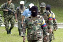 Ribuan Senjata Diserahkan Pemberontak Kolombia