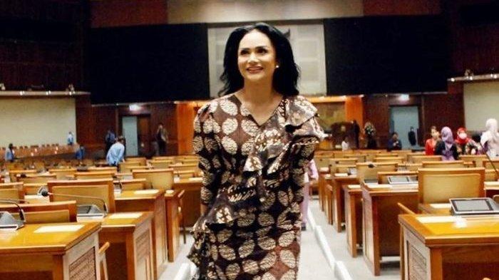 Krisayanti Bergaji Rp 66 Juta Sebulan di DPR RI, Ini Gaya Istri Raul Saat Kunker, Natizen:Kaya ABG