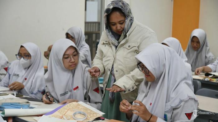 Kunci Jawaban PKN Kelas 12 Halaman 119-120 Kurikulum Merdeka: Aktivitas 4.3