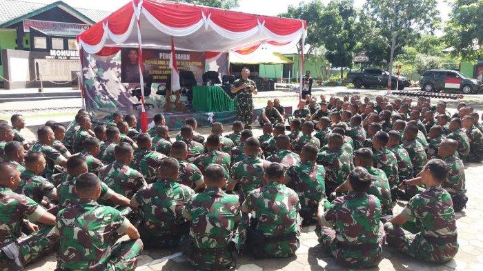 Pangdam Memantik Semangat Prajurit Satgas Sektor Timur