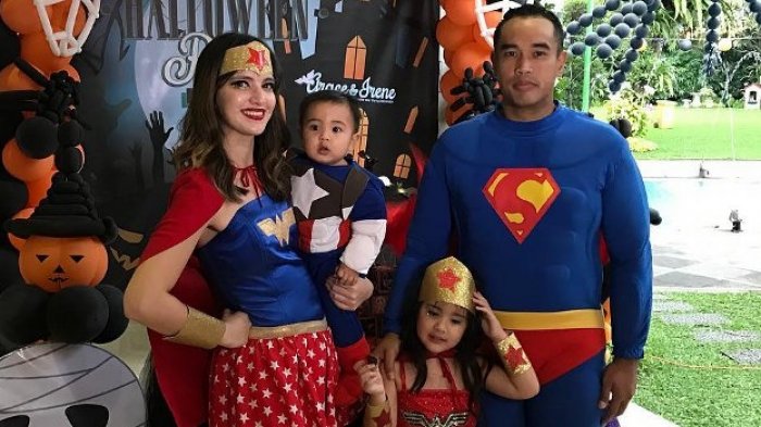 Wajah Ardi Bakrie Tegang Saat Diperlakukan Begini, Nia Ramadhani Malah Seperti Ini