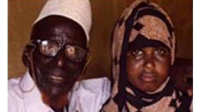 HEBOH! Gadis 12 Tahun Jatuh Cinta dan Menikah dengan Kakek 112 Tahun