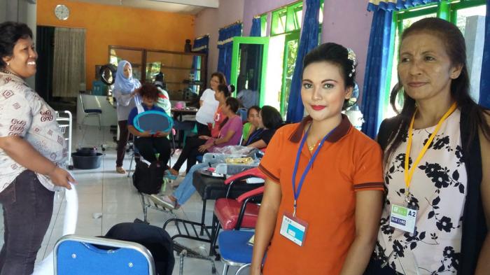 16 Penata Rias Wajah dan Rambut  di Mbay Dilatih Jadi Penata Rias Profesional