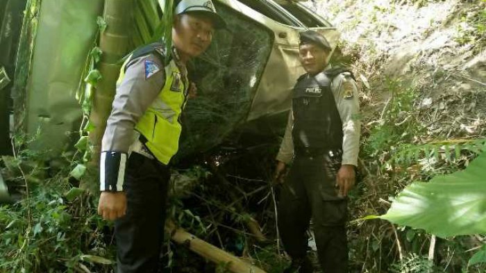 Mobil APV Mati Mesin Lalu Masuk Jurang di Jalan Trans Benteng Jawa, Ardianus Tewas Mengenaskan
