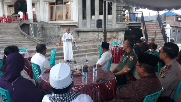 Bupati dan Forkompimda Flotim Buka Puasa Bersama Umat Islam di Mesjid As-Syuhada Larantuka