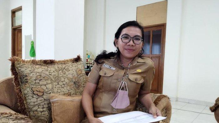 Ney Asmon Bangga Lurah Perempuan Pertama di Kelurahan Labuan Bajo Dilantik