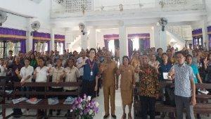 225-guru-honorer-se-Kabupaten-Kupang-mengikuti-kegiatan-pelatihan-bagi-guru.jpg
