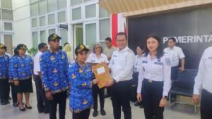 375-PPPK-Tahap-II-Kabupaten-Kupang-Terima-SK.jpg