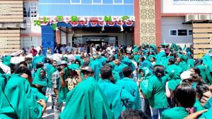 Aksi-demonstrasi-mahasiswa-di-Depan-Gedung-Rektorat-Universitas-Timor.jpg