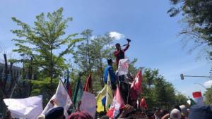 Aliansi-Cipayung-Plus-yang-terdiri-dari-berbagai-organisasi-mahasiswa.jpg