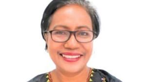 Angela-Regina-Maria-Wea1.jpg