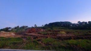 Arena-grasstrack-Oenunu-Kupang.jpg