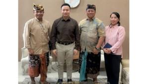 BERTEMU-Panitia-Utsawa-Dharma-Gita-tingkat-Kota-Kupang-saat-bertemu-Wali-Kota-Kupang.jpg