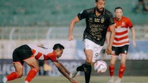 Bali-United-FC-gagal-bawa-pulang-poin-penuh.jpg