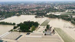 Banjir-Italia-Utara-di-Emilia-Romagna_01.jpg