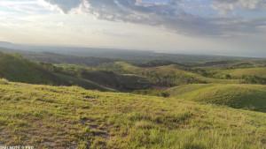 Bukit-Lendongara-atau-LDR-di-Desa-Karuni-Kecamatan-Loura-Kabupaten-Sumba-Barat-Daya.jpg