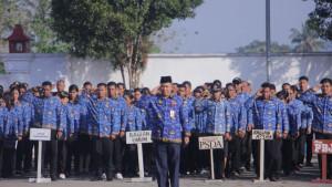 Bupati-Sumba-Barat-Yohanis-Dade-pimpin-apel-Sumpah-Pemuda.jpg