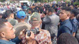 Bupati-TTU-Yosep-Falentinus-Delasalle-Kebo-dan-Wakil-Bupati-TTU.jpg