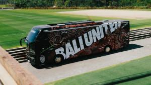 Bus-baru-ketiga-Bali-United-dengan-nuansa-desain-yang-berwarna.jpg