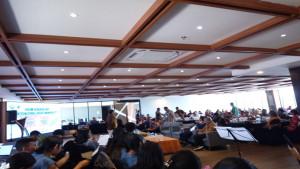 DISKUSI-Suasana-diskusi-bersama-pengurus-manajemen-dan-anggota-Puskopdit.jpg