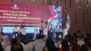 Debat-perdana-Kota-Kupang.jpg
